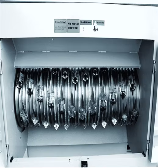 Trituratore economico ad albero singolo